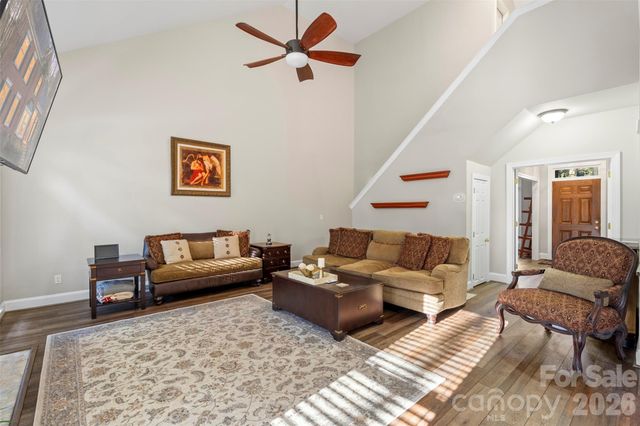 123 Wildiris Drive, Mooresville, NC 28117