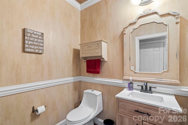 123 Wildiris Drive, Mooresville, NC 28117