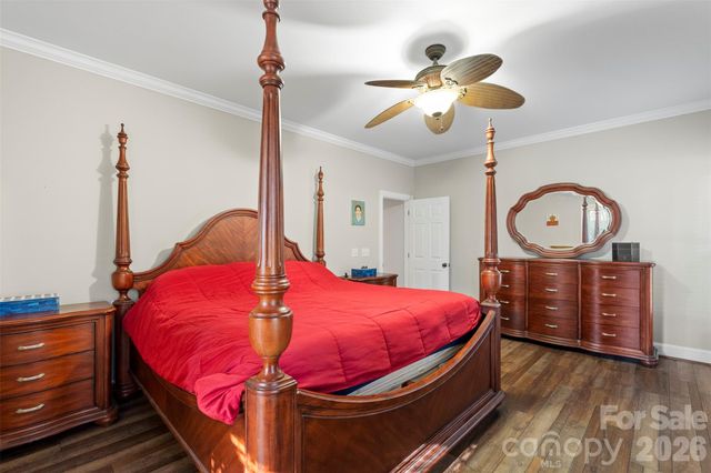 123 Wildiris Drive, Mooresville, NC 28117