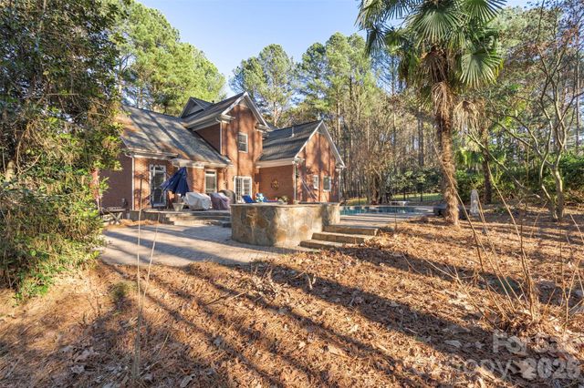 123 Wildiris Drive, Mooresville, NC 28117