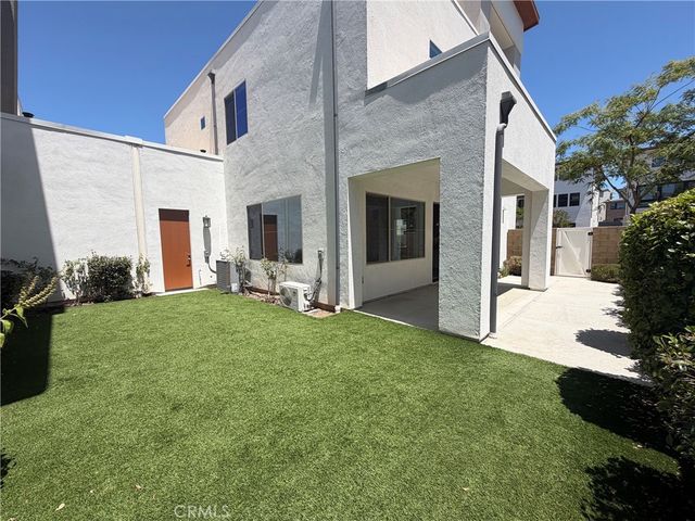 178 Episode, Irvine, CA 92618