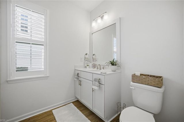 329 Middleton WAY, Chesapeake, VA 23322