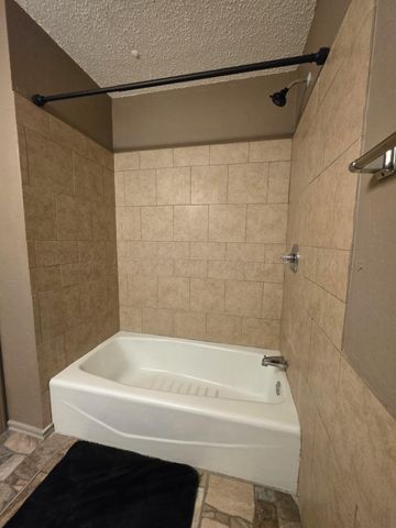 1020 W Sirroco Place, Pampa, TX 79065