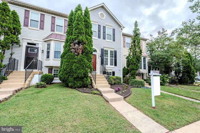 9005 CORIANDER CIR, Manassas, VA 20110