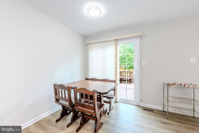 9005 CORIANDER CIR, Manassas, VA 20110