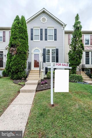 9005 CORIANDER CIR, Manassas, VA 20110