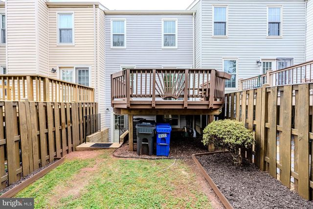 9005 CORIANDER CIR, Manassas, VA 20110