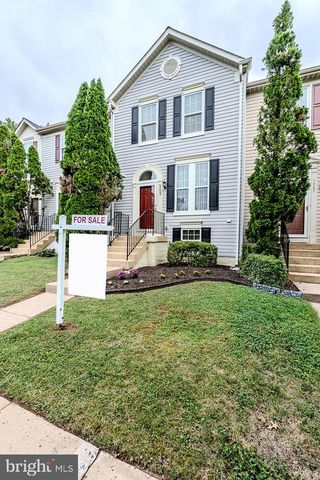9005 CORIANDER CIR, Manassas, VA 20110
