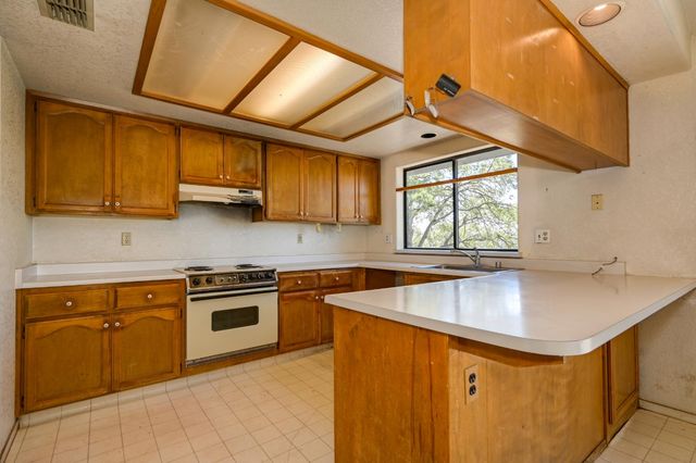 2478 Far Horizon Trl, Pilot Hill, CA 95664