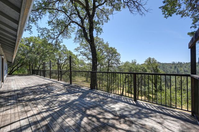 2478 Far Horizon Trl, Pilot Hill, CA 95664