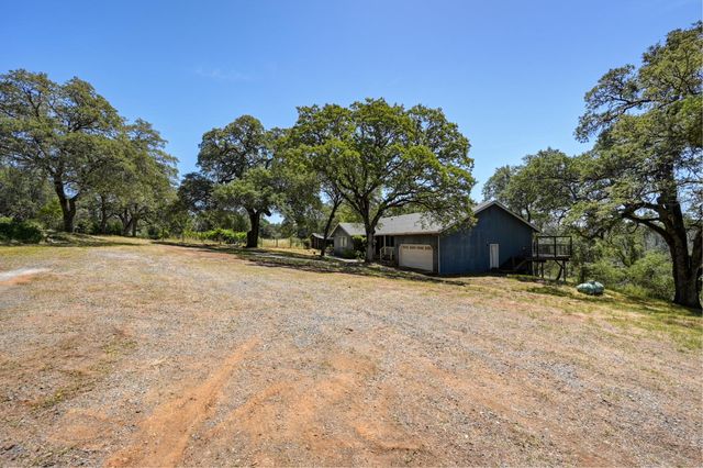 2478 Far Horizon Trl, Pilot Hill, CA 95664