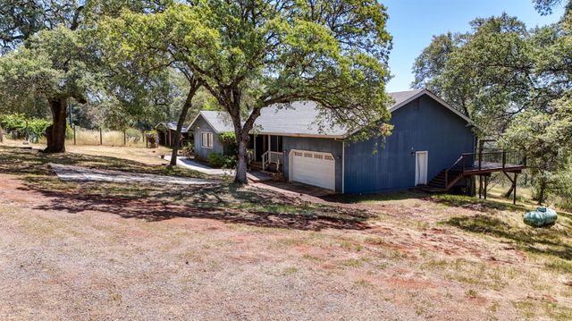 2478 Far Horizon Trl, Pilot Hill, CA 95664