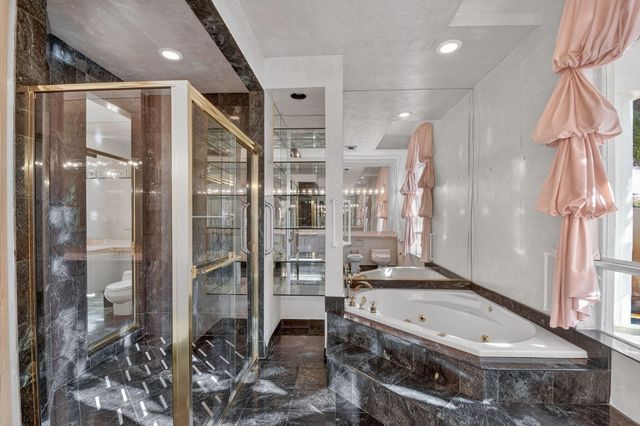 1711 Breakers West Boulevard, West Palm Beach, FL 33411