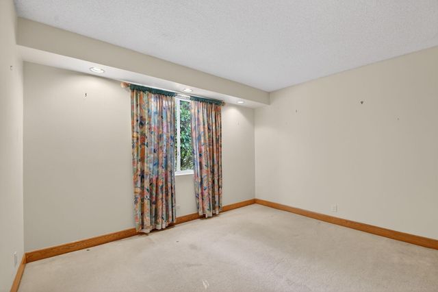 1711 Breakers West Boulevard, West Palm Beach, FL 33411