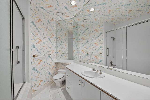 1711 Breakers West Boulevard, West Palm Beach, FL 33411