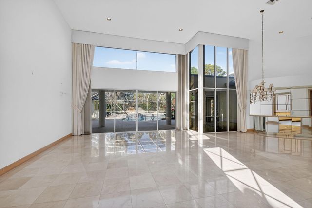 1711 Breakers West Boulevard, West Palm Beach, FL 33411