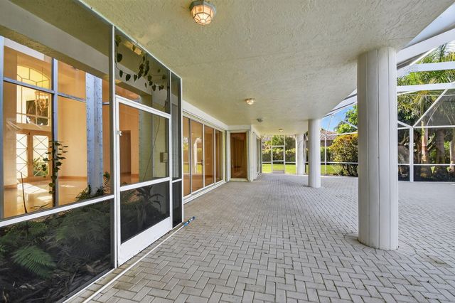 1711 Breakers West Boulevard, West Palm Beach, FL 33411