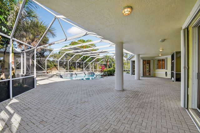 1711 Breakers West Boulevard, West Palm Beach, FL 33411