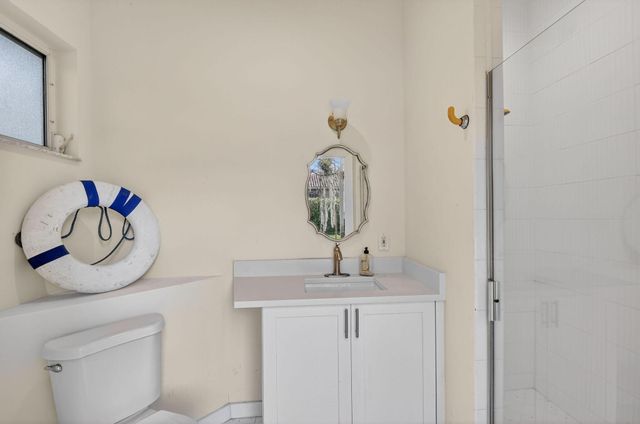 1711 Breakers West Boulevard, West Palm Beach, FL 33411