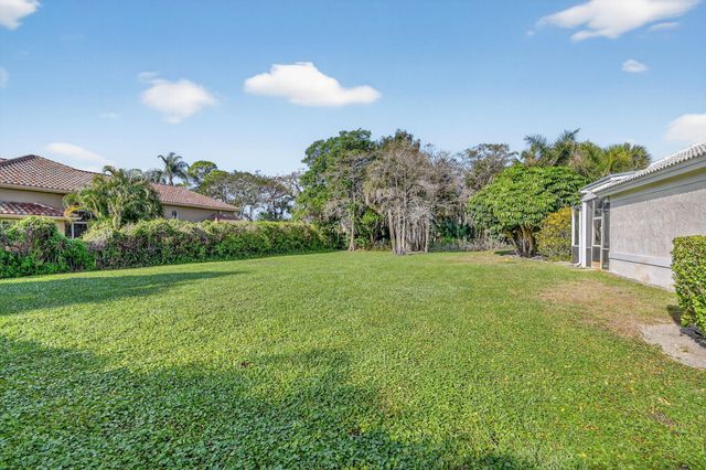 1711 Breakers West Boulevard, West Palm Beach, FL 33411