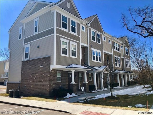 1071 N Sherman Drive A, Royal Oak, MI 48067