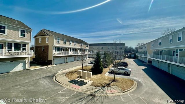 1071 N Sherman Drive A, Royal Oak, MI 48067