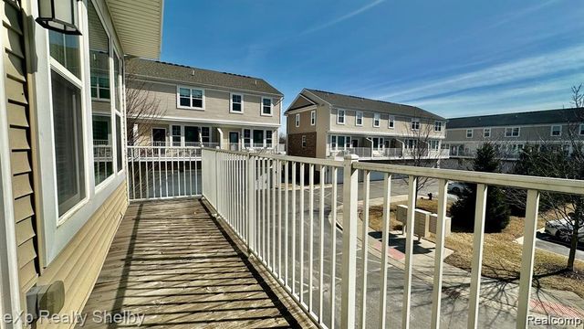 1071 N Sherman Drive A, Royal Oak, MI 48067