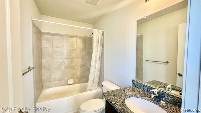 1071 N Sherman Drive A, Royal Oak, MI 48067