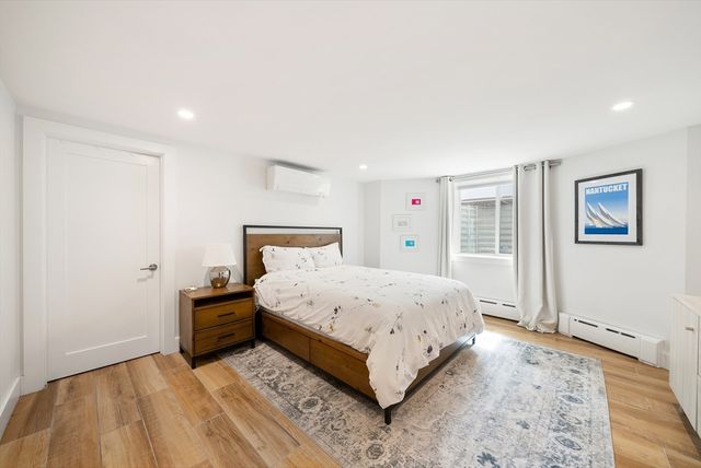 25 Fenwick St 1, Somerville, MA 02145