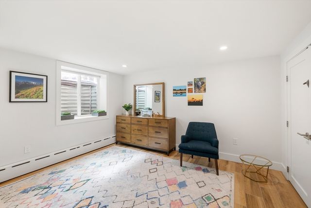 25 Fenwick St 1, Somerville, MA 02145