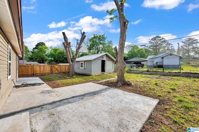 300 6TH STREET, Docena, AL 35060