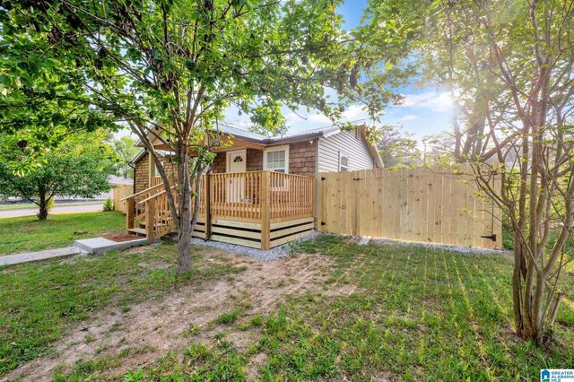 300 6TH STREET, Docena, AL 35060
