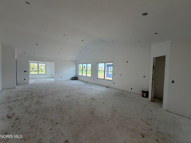 1335 Limerick Lane, Waterville, OH 43566