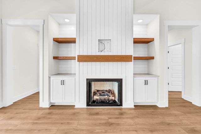 2660 Jarrell Ridge Rd, Clarksville, TN 37043