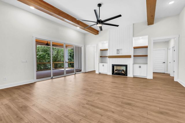 2660 Jarrell Ridge Rd, Clarksville, TN 37043