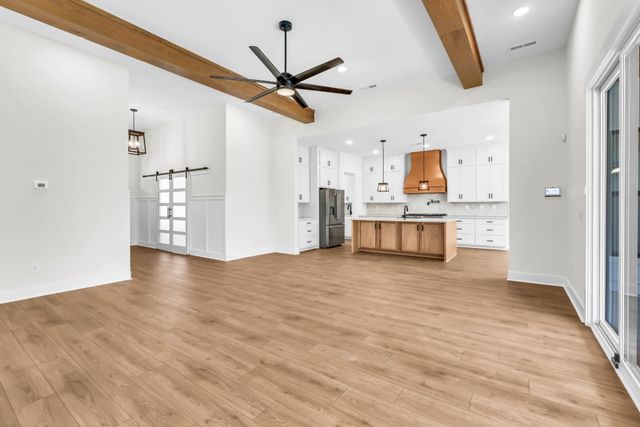 2660 Jarrell Ridge Rd, Clarksville, TN 37043