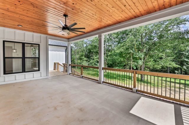 2660 Jarrell Ridge Rd, Clarksville, TN 37043