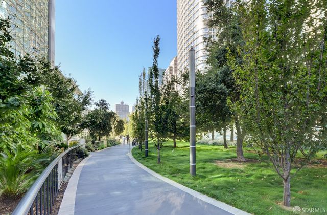 250 King Street 1206, San Francisco, CA 94107