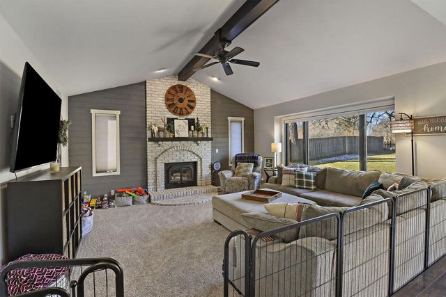 1212 Laurel LANE, Kansasville, WI 53139