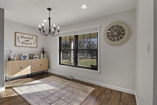 1212 Laurel LANE, Kansasville, WI 53139