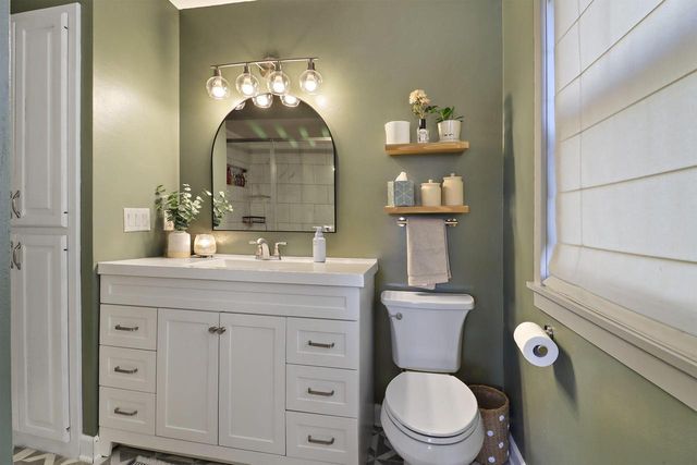 1212 Laurel LANE, Kansasville, WI 53139