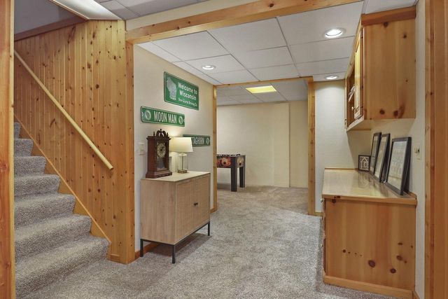 1212 Laurel LANE, Kansasville, WI 53139