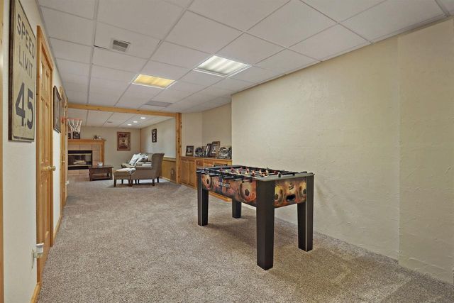 1212 Laurel LANE, Kansasville, WI 53139