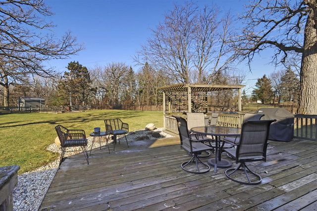 1212 Laurel LANE, Kansasville, WI 53139