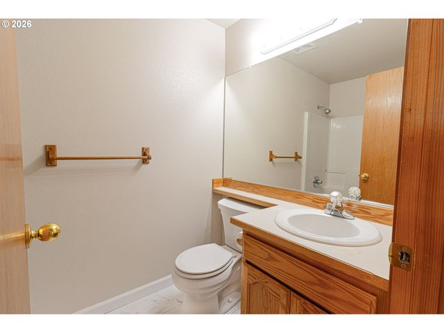 1729 HARTFORD Dr, Forest Grove, OR 97116