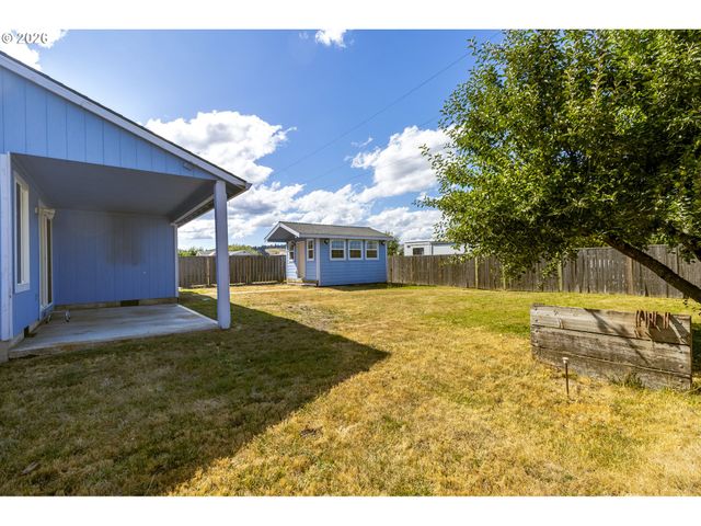 1729 HARTFORD Dr, Forest Grove, OR 97116
