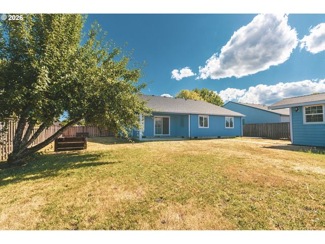 1729 HARTFORD Dr, Forest Grove, OR 97116