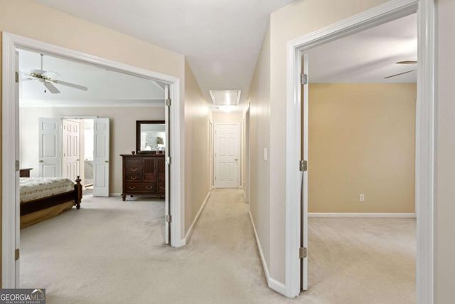 9815 Settlers Lane, Gainesville, GA 30506