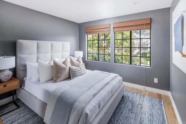 7415 Brava Street, Carlsbad, CA 92009