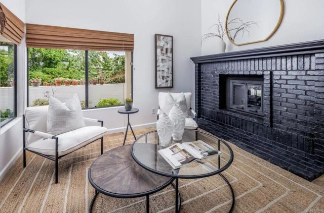7415 Brava Street, Carlsbad, CA 92009